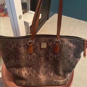 Dooney & Bourke Large Tote Snake-print